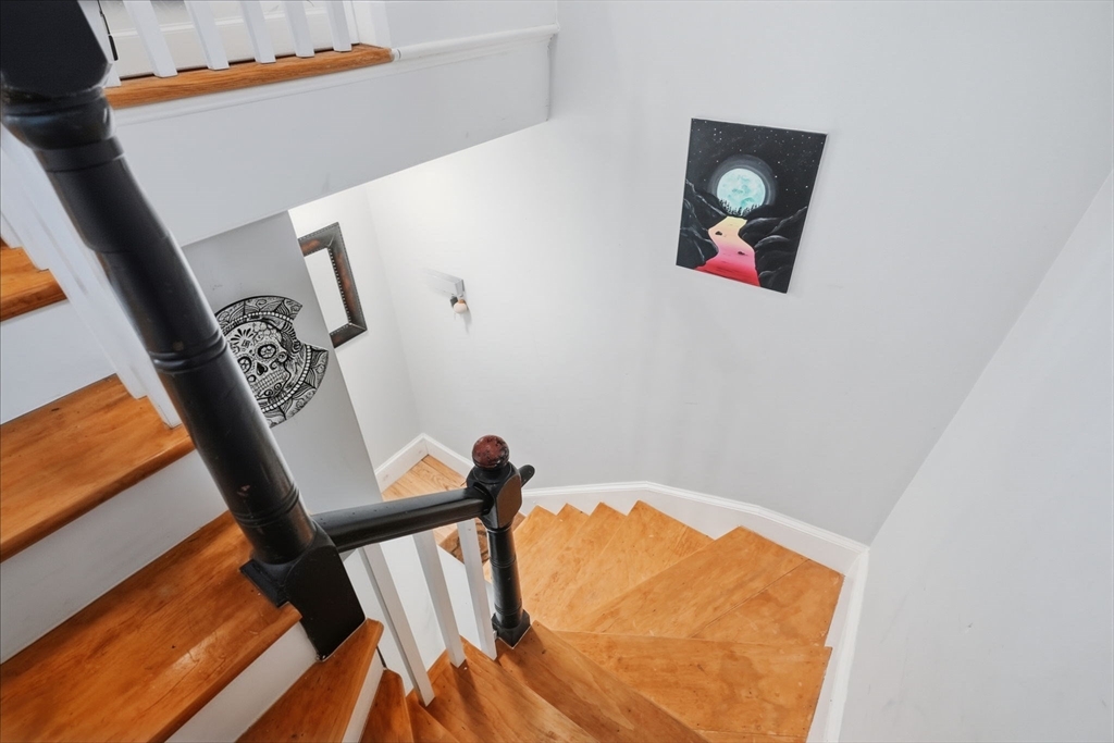 30 Rawson St