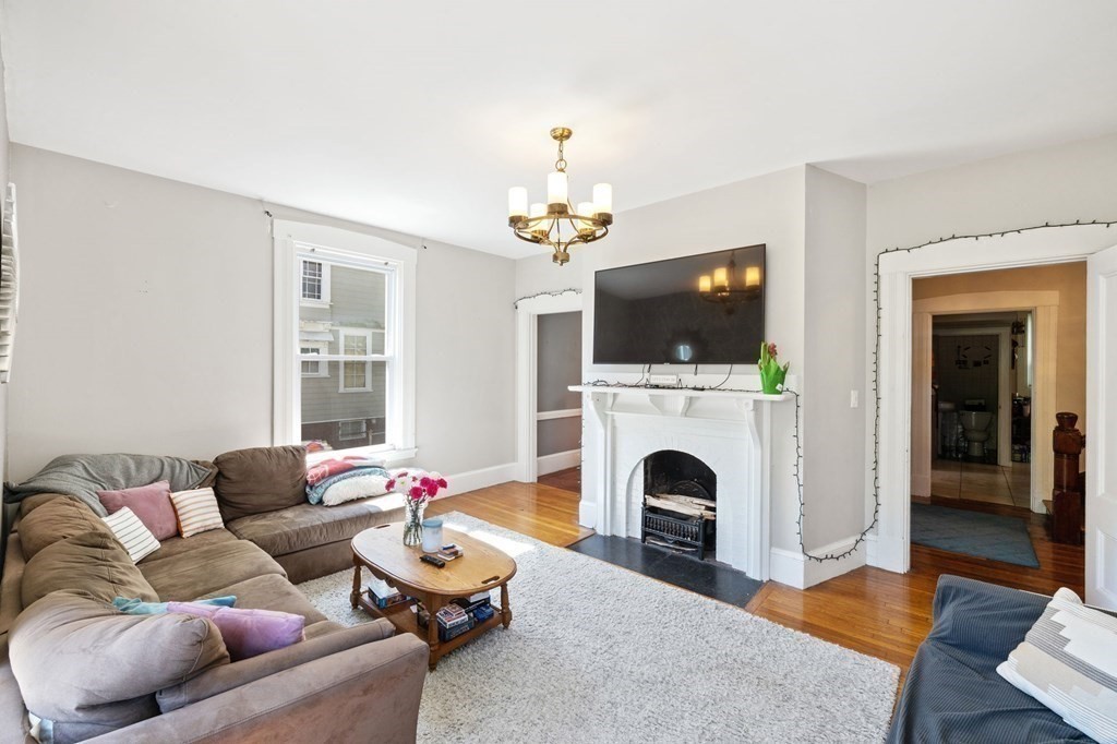 3 Ware St