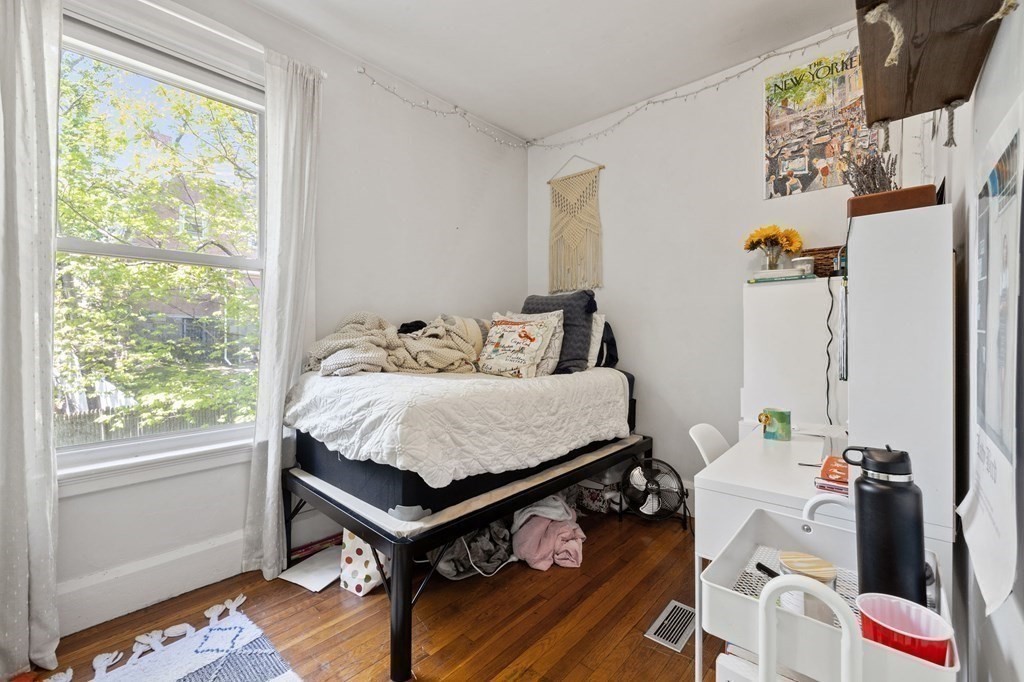3 Ware St