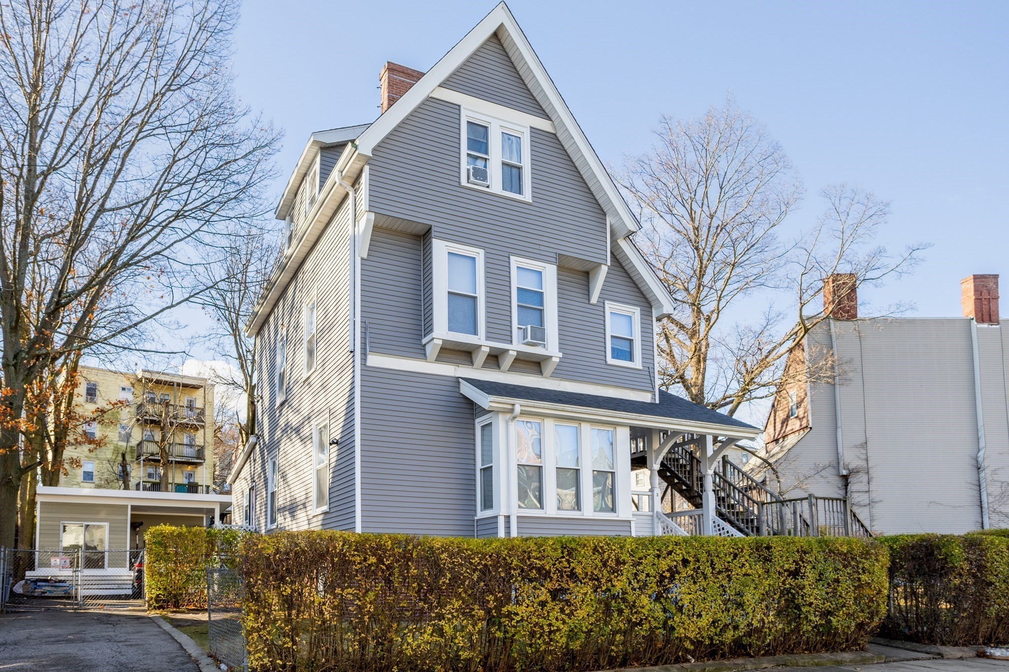 3 Ware St