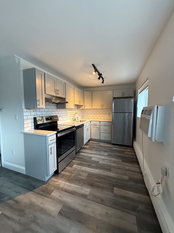 181 School St # 5