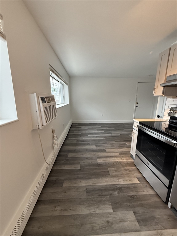 181 School St # 5