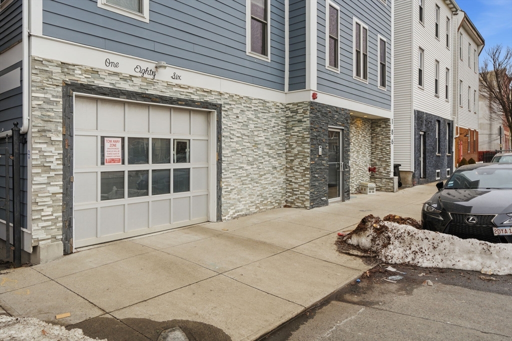 186 Paris St # 1