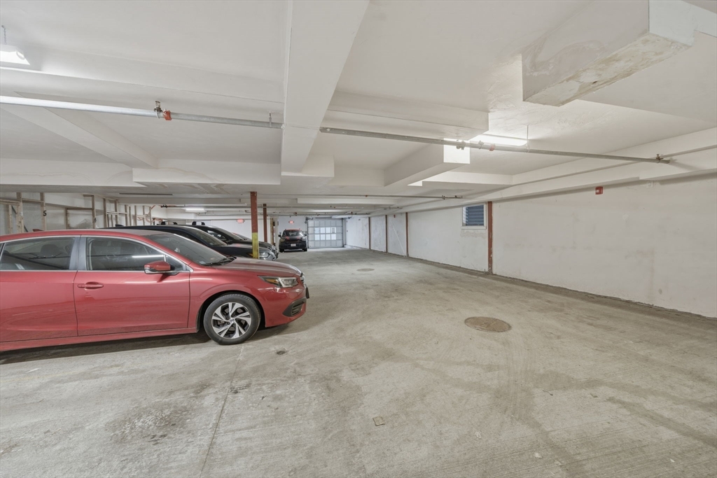 186 Paris St # 1