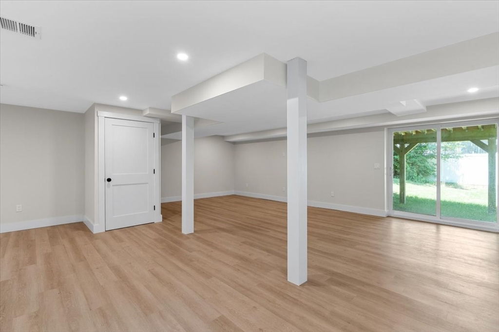 155 Quincy Ave