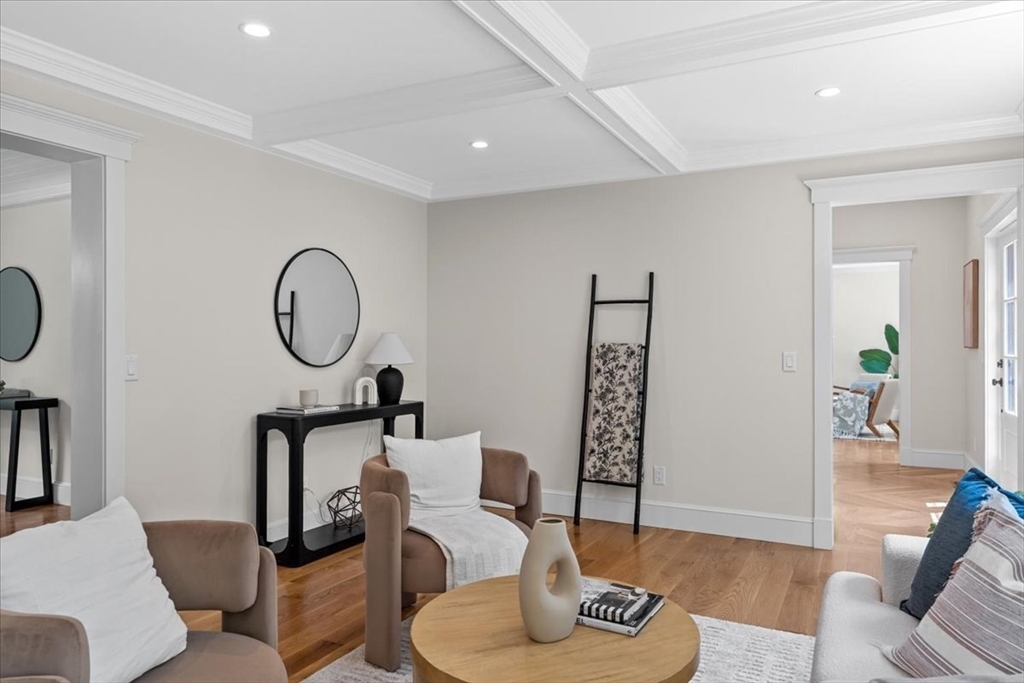 155 Quincy Ave