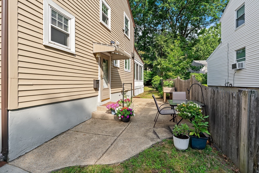 17 Keane Rd