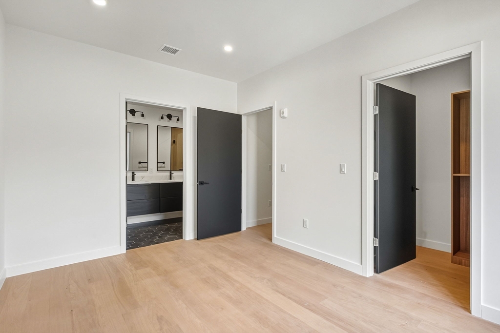 22 High Street # 6