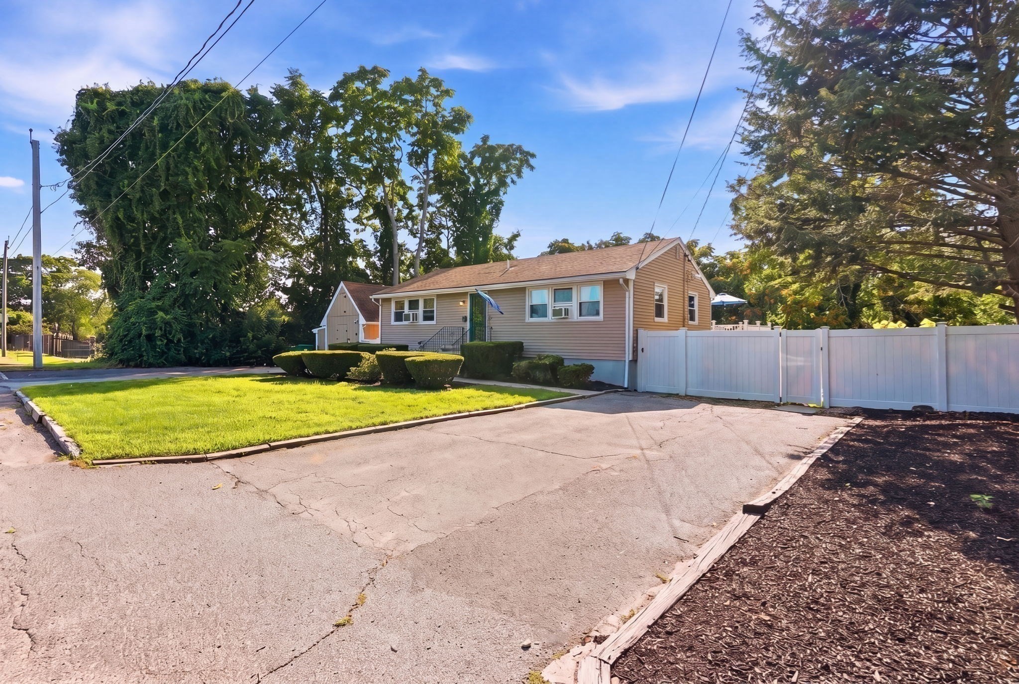 99 Central St # 99