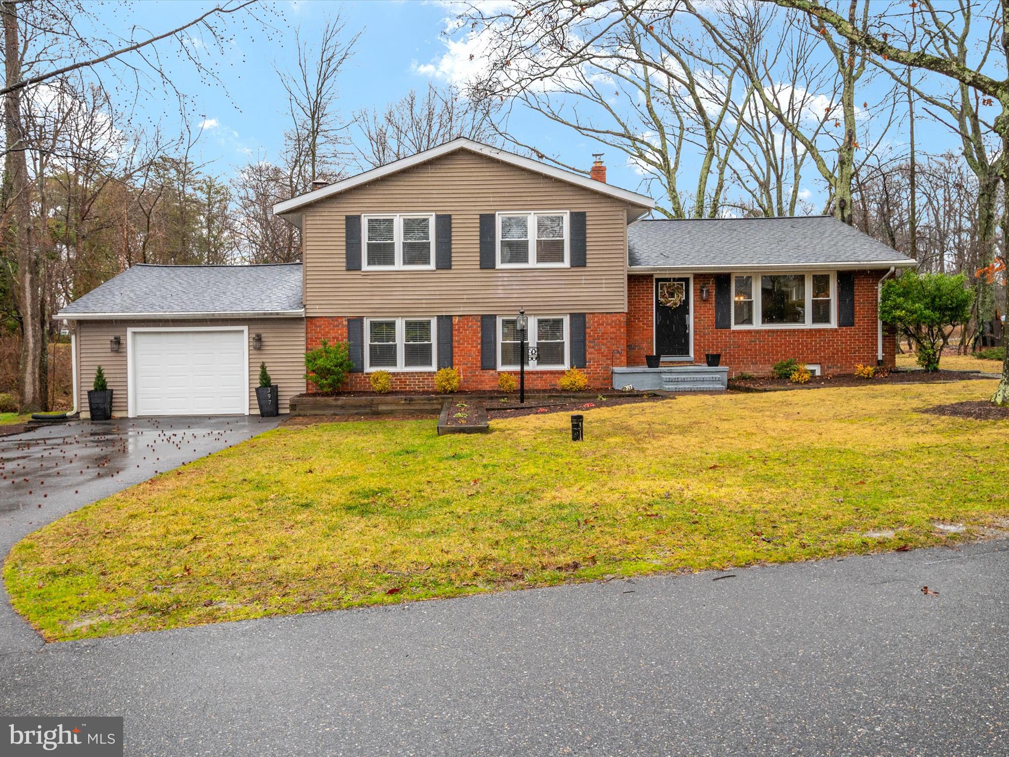 397 DUTCH SHIP ROAD