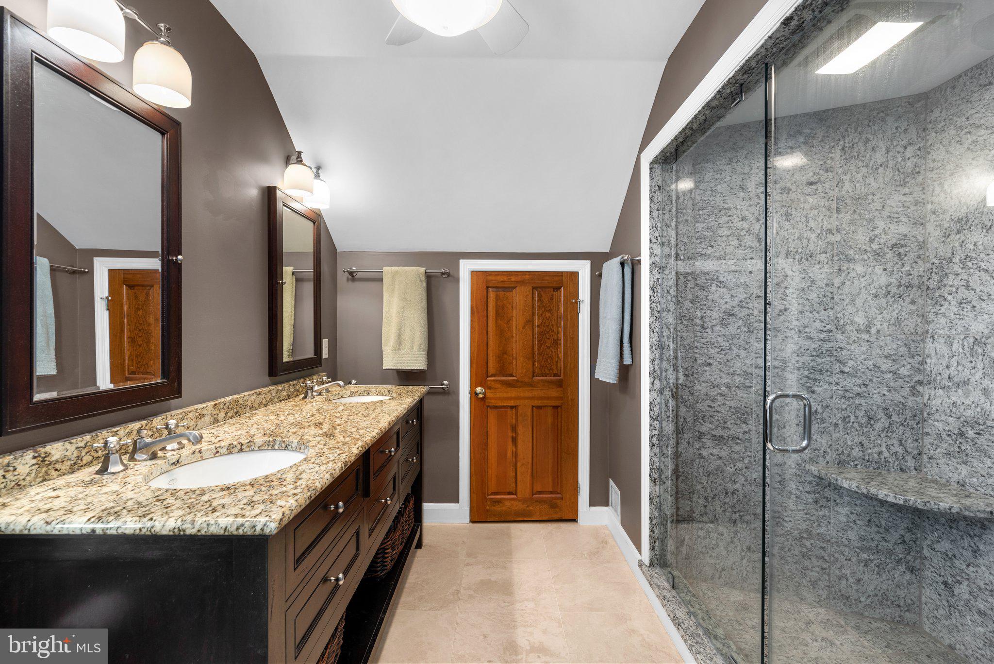 8184 RIVERSIDE DRIVE