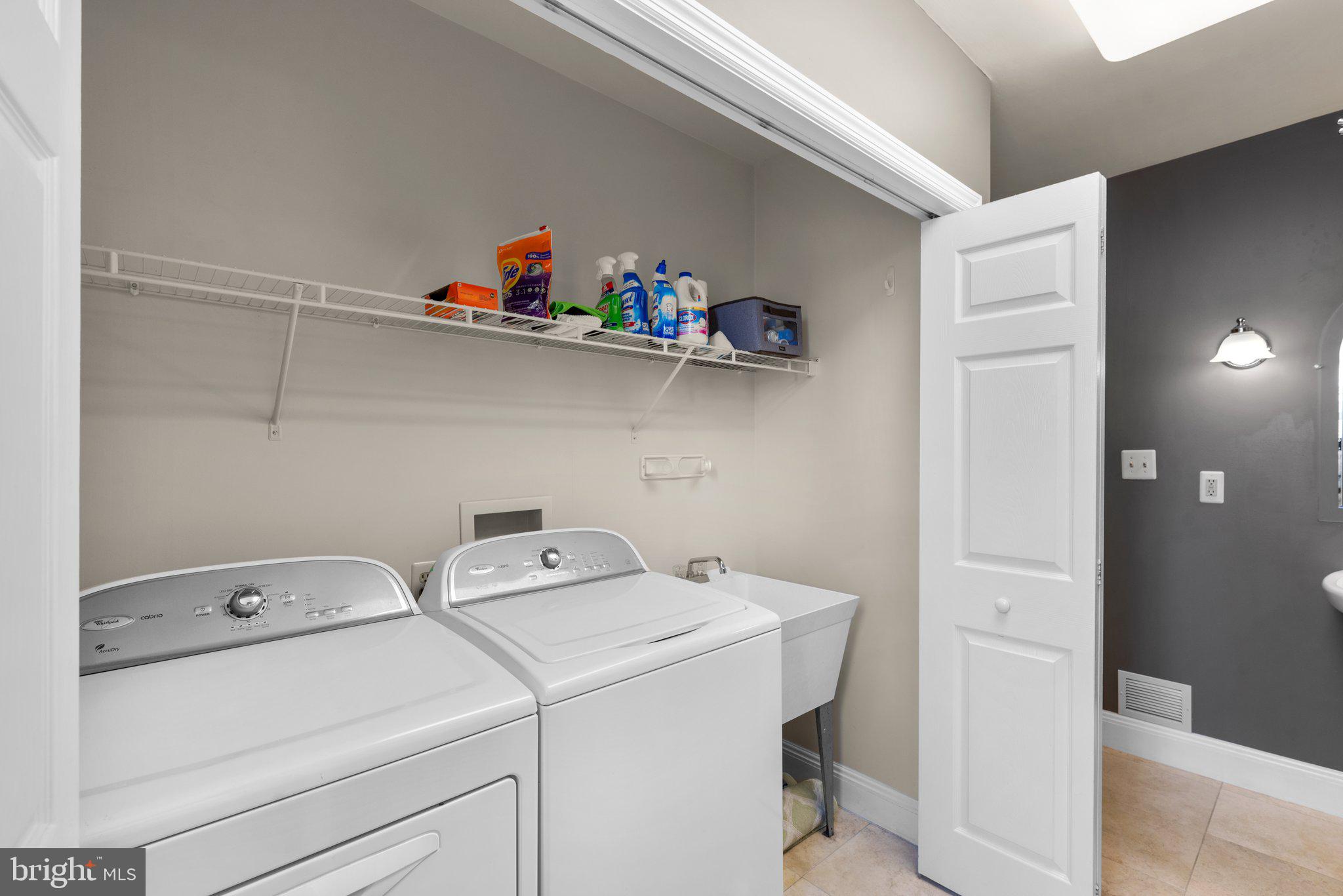 8184 RIVERSIDE DRIVE