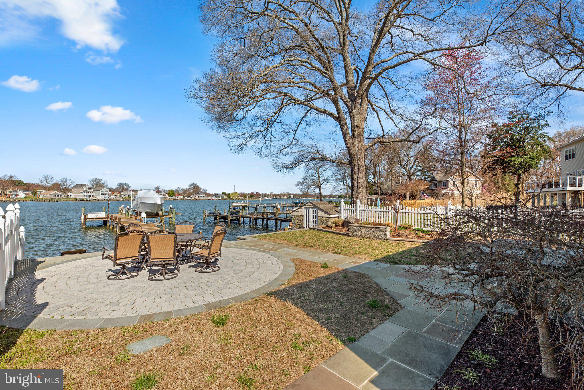 8184 RIVERSIDE DRIVE