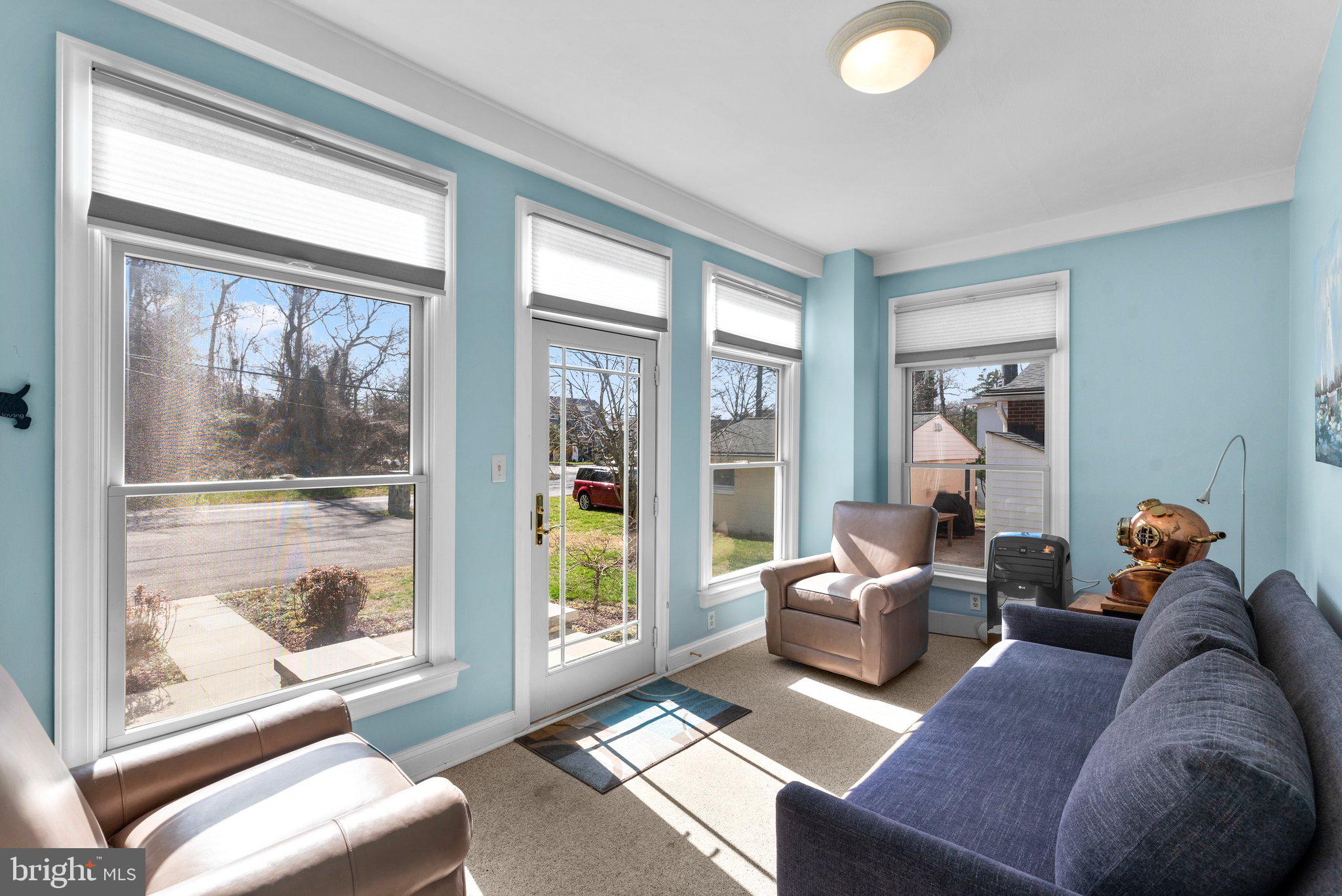 8184 RIVERSIDE DRIVE