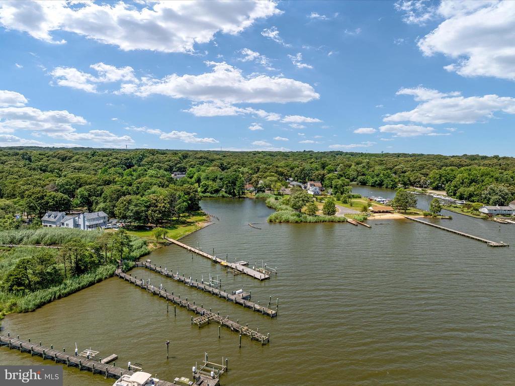 317 HICKORY POINT ROAD