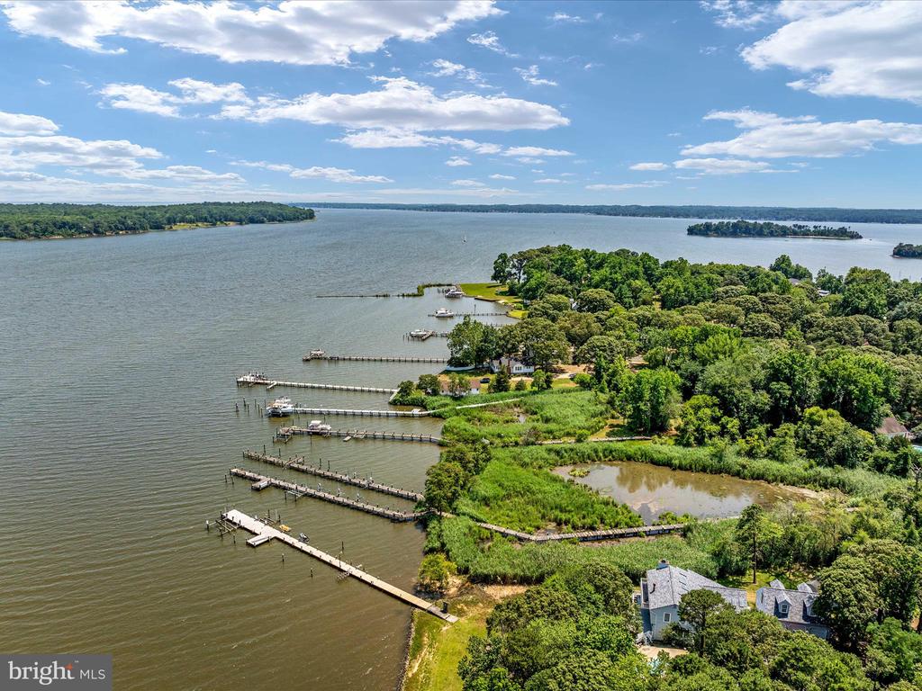 317 HICKORY POINT ROAD
