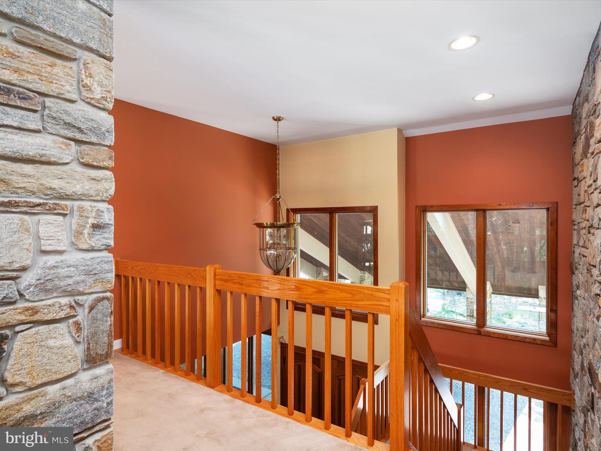 317 HICKORY POINT ROAD