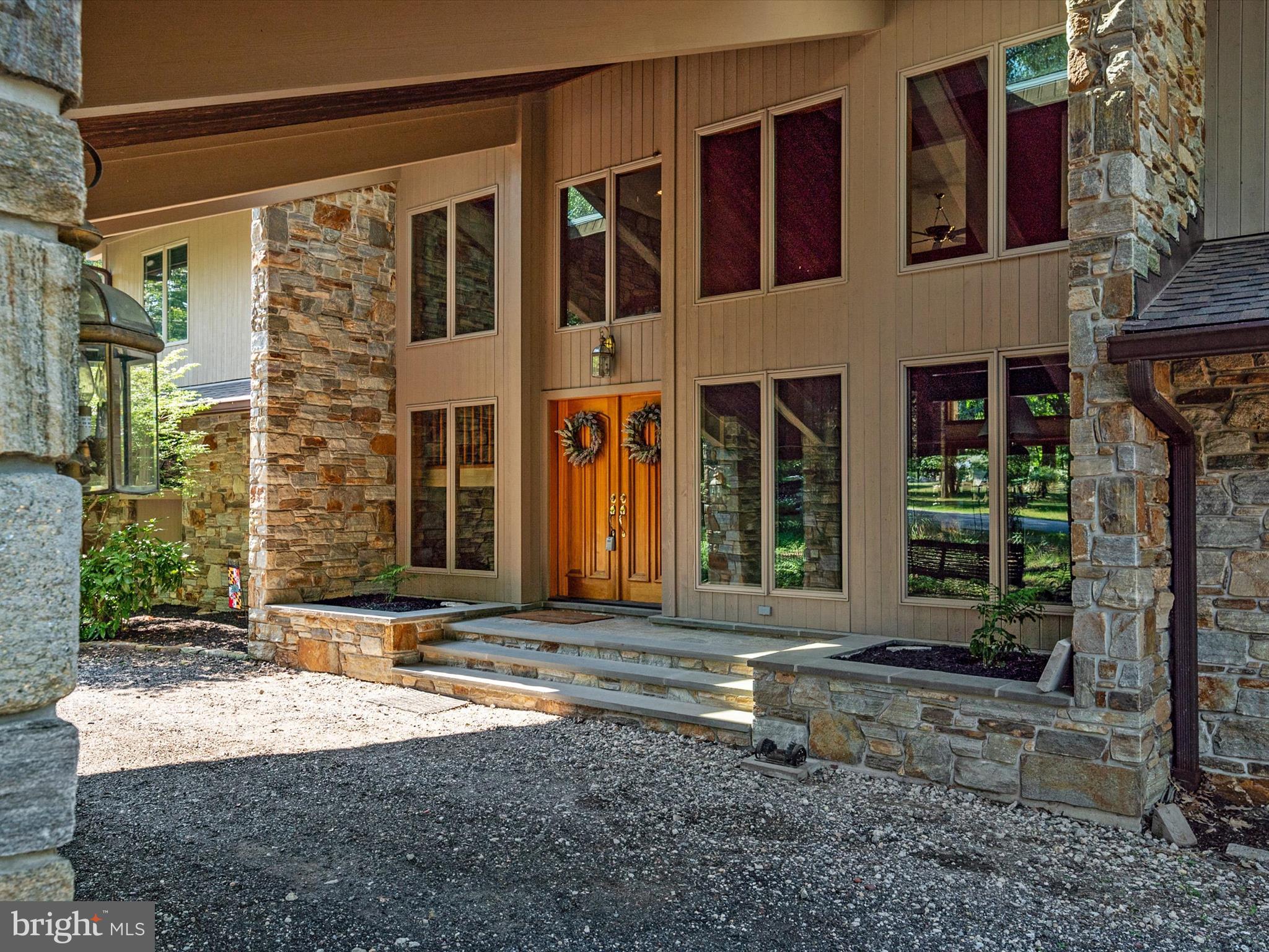 317 HICKORY POINT ROAD