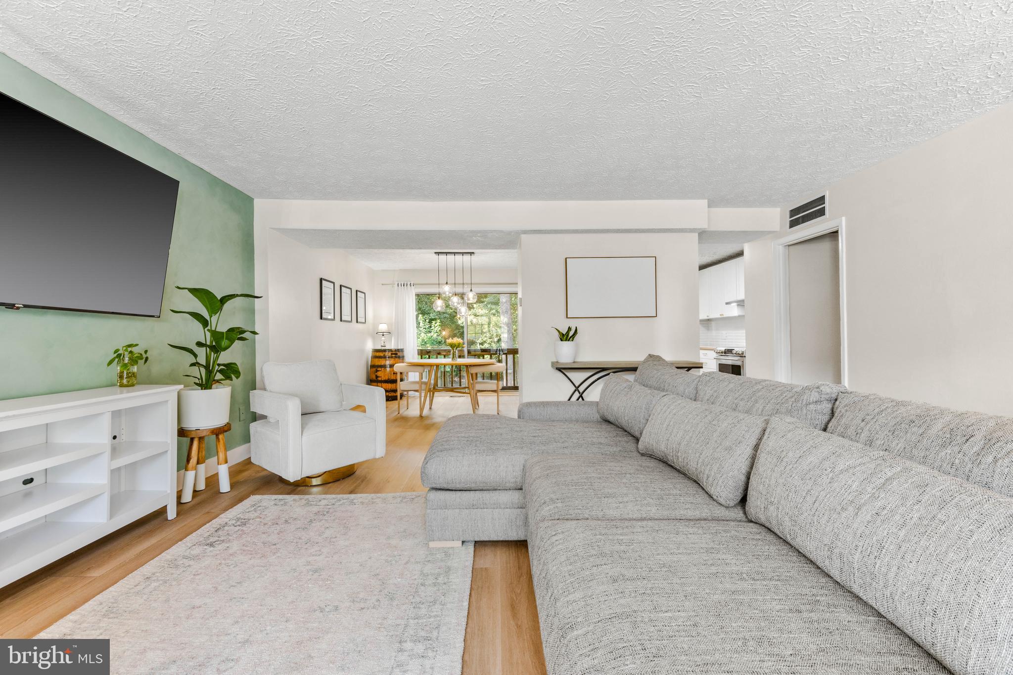 3462 MARBLE ARCH DRIVE
