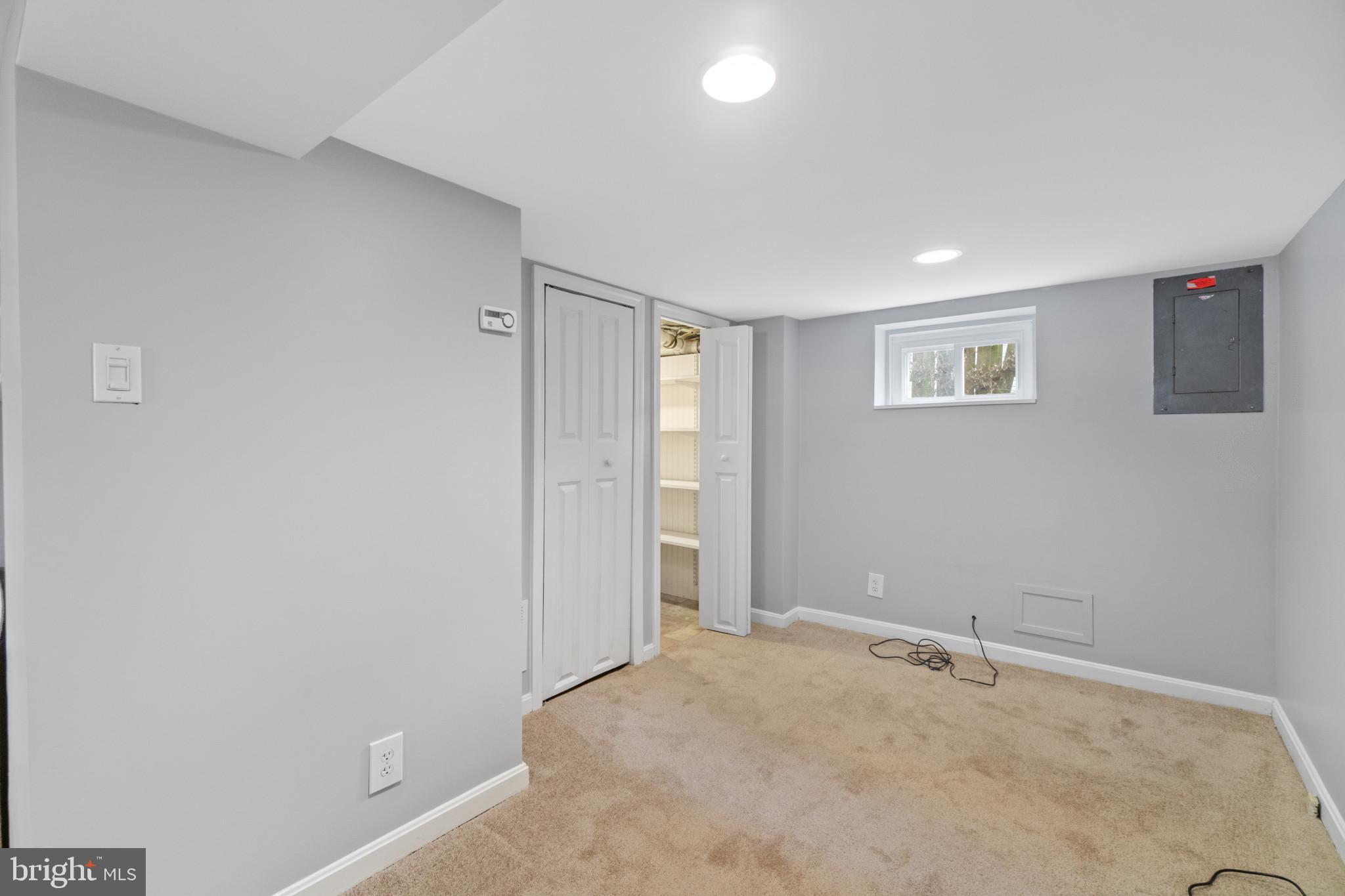 10 FERDINAND AVENUE