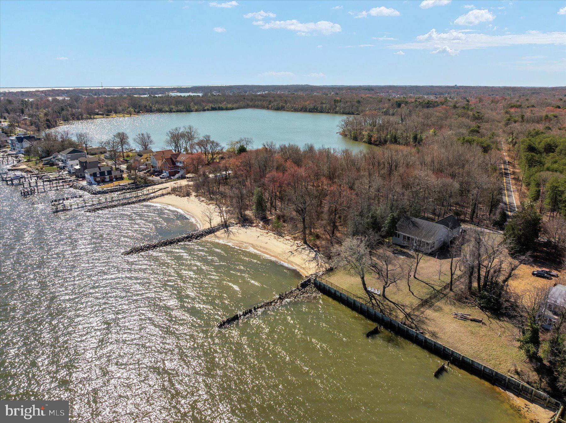 2062 KNOLLVIEW AVENUE