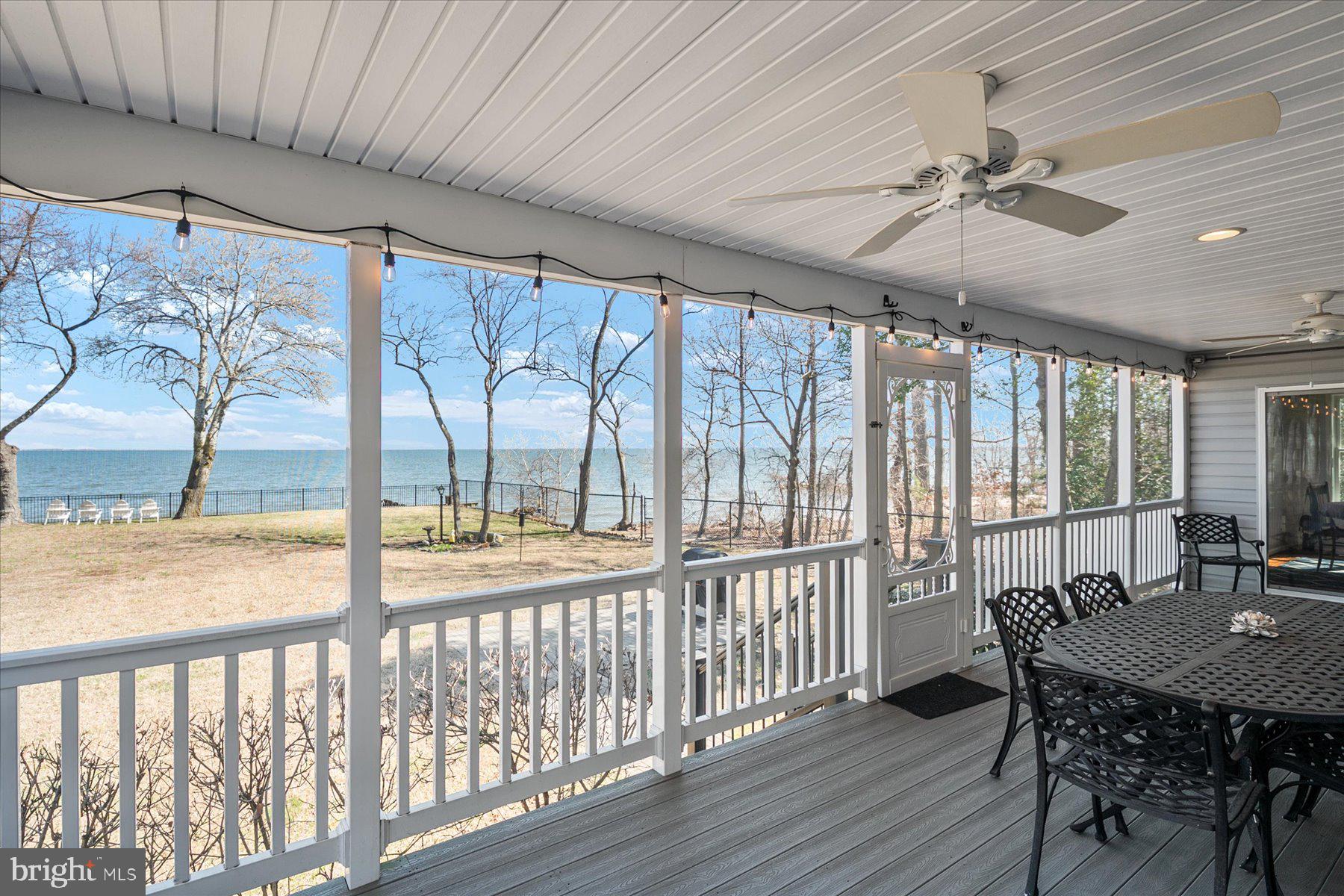 2062 KNOLLVIEW AVENUE