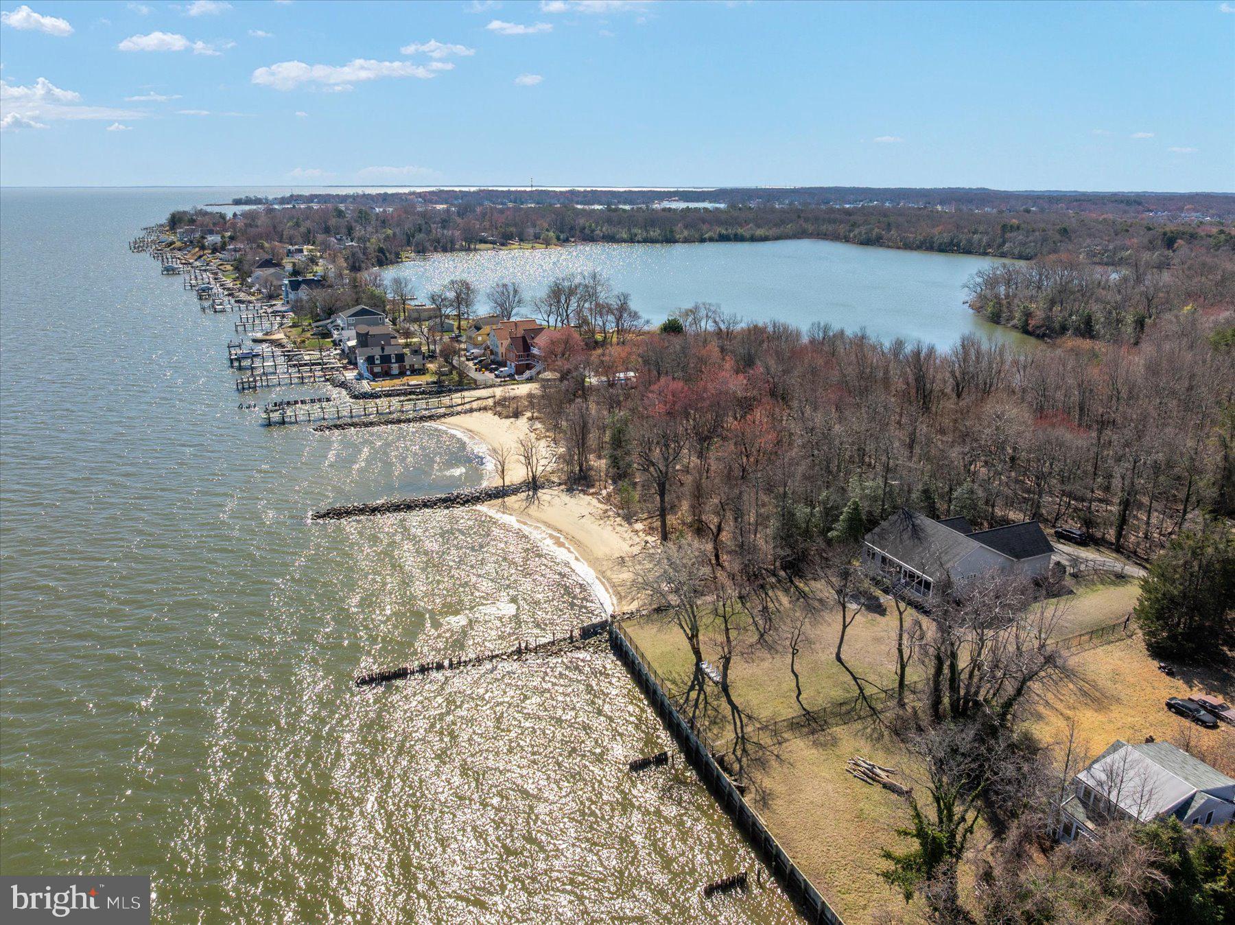 2062 KNOLLVIEW AVENUE