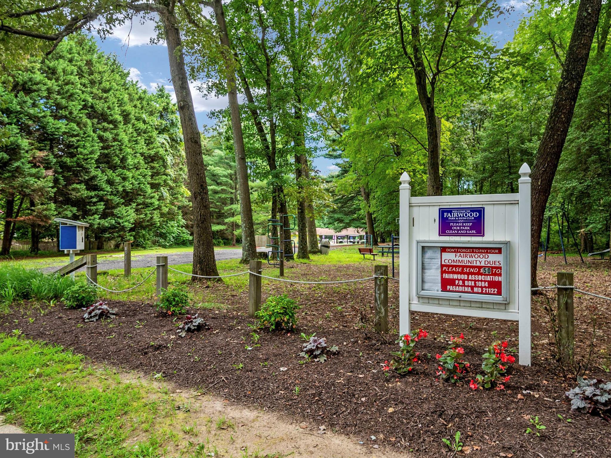 8238 SILVER RUN COURT