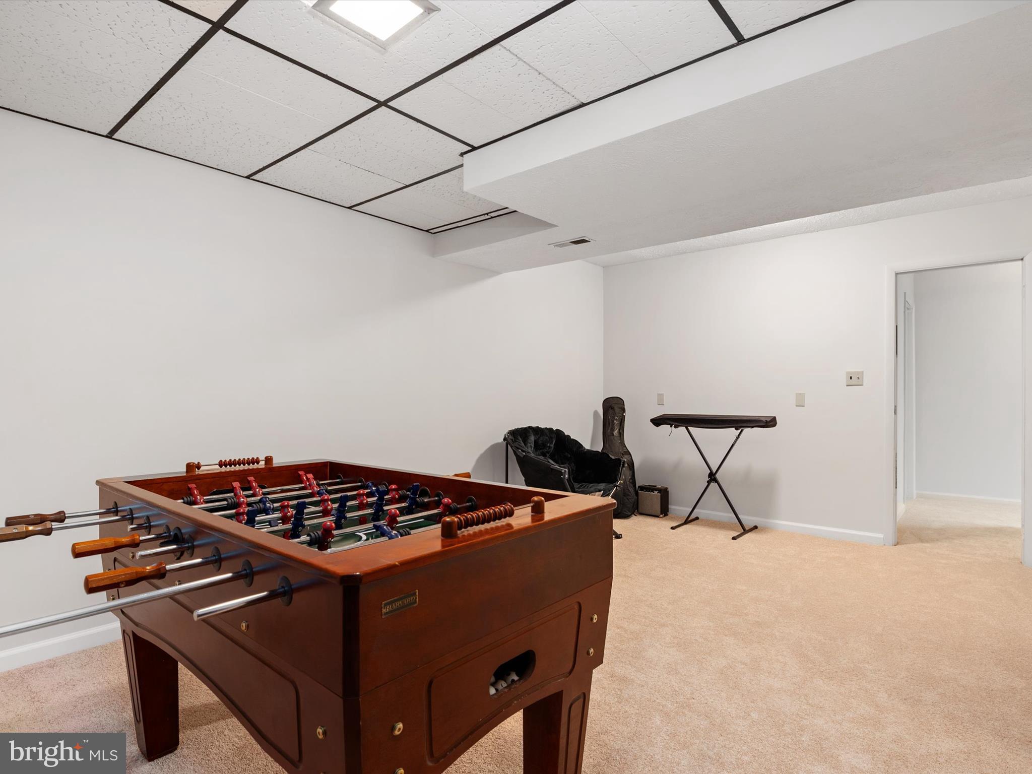 8238 SILVER RUN COURT