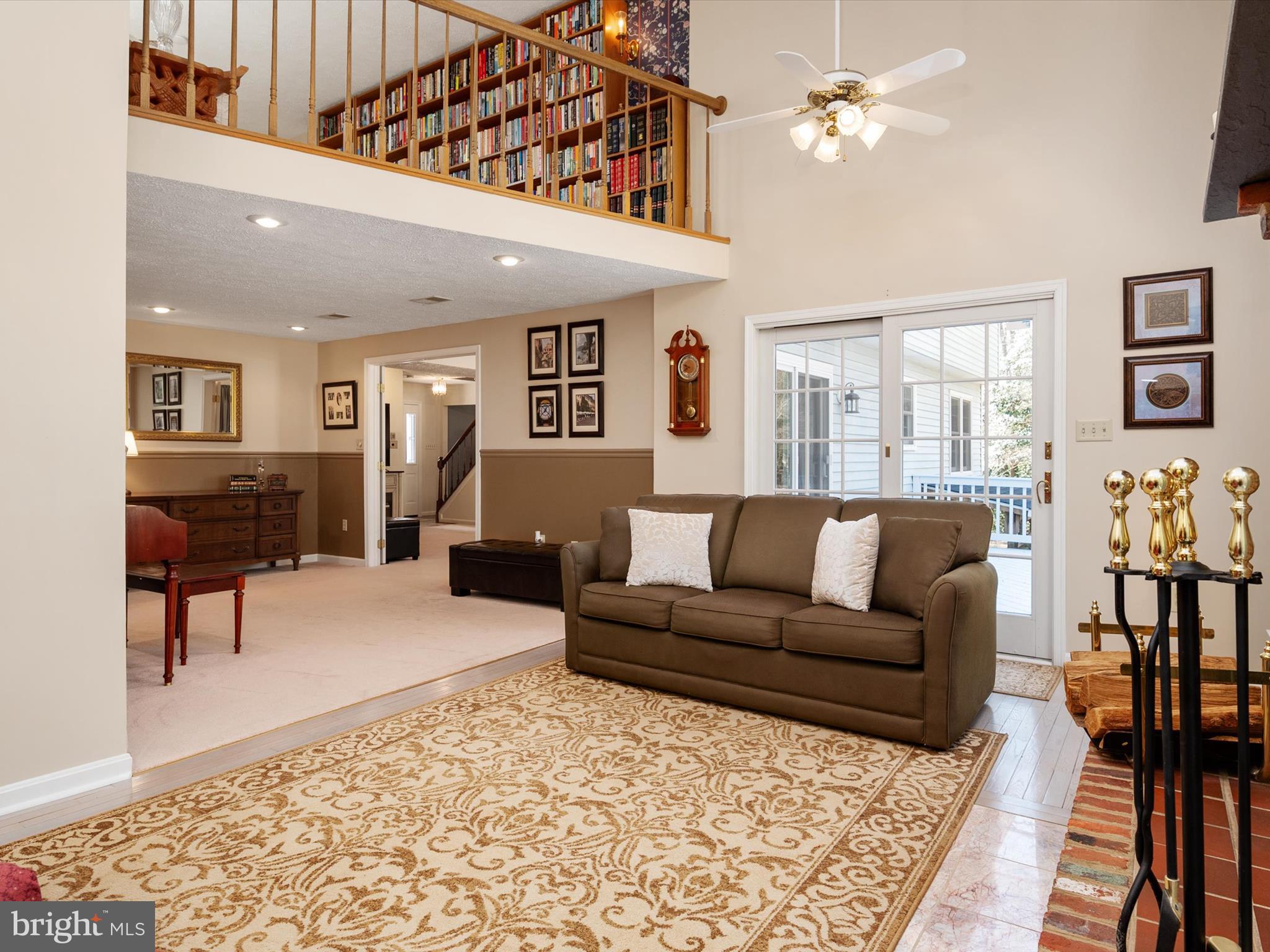 8238 SILVER RUN COURT