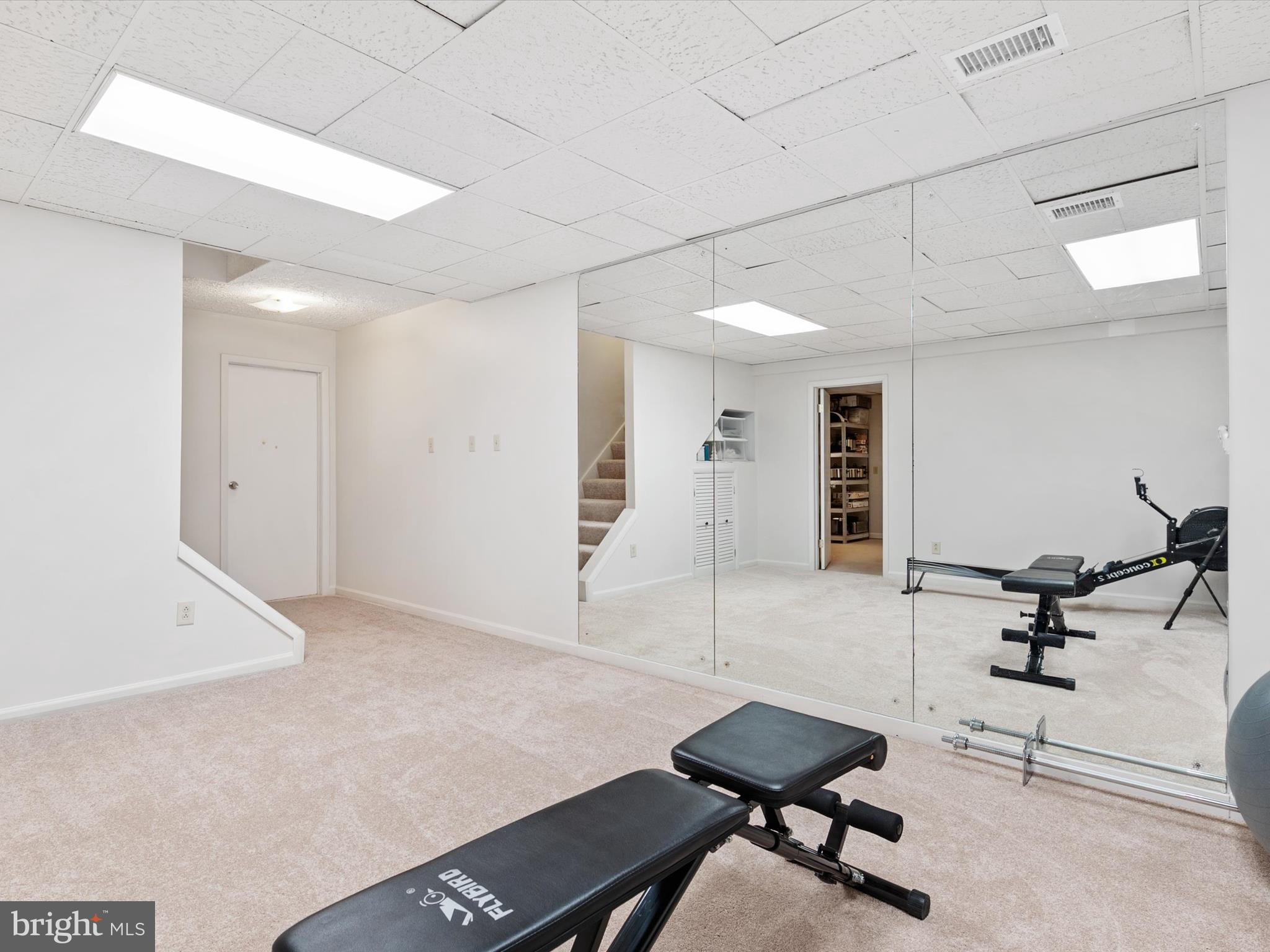 8238 SILVER RUN COURT
