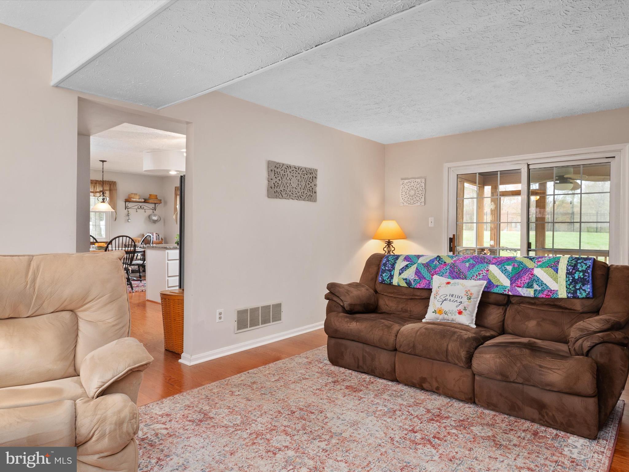 1526 PALM COURT