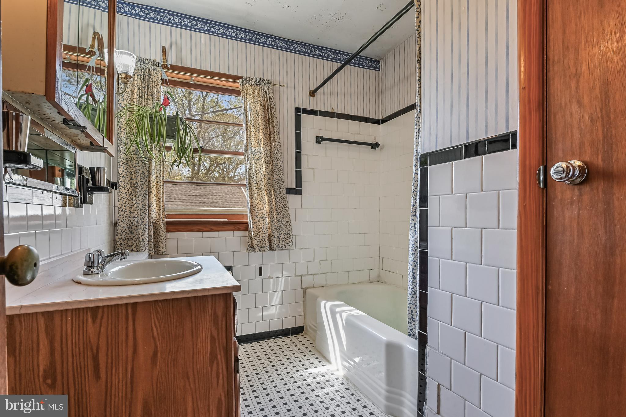 1930 CEDAR ROAD