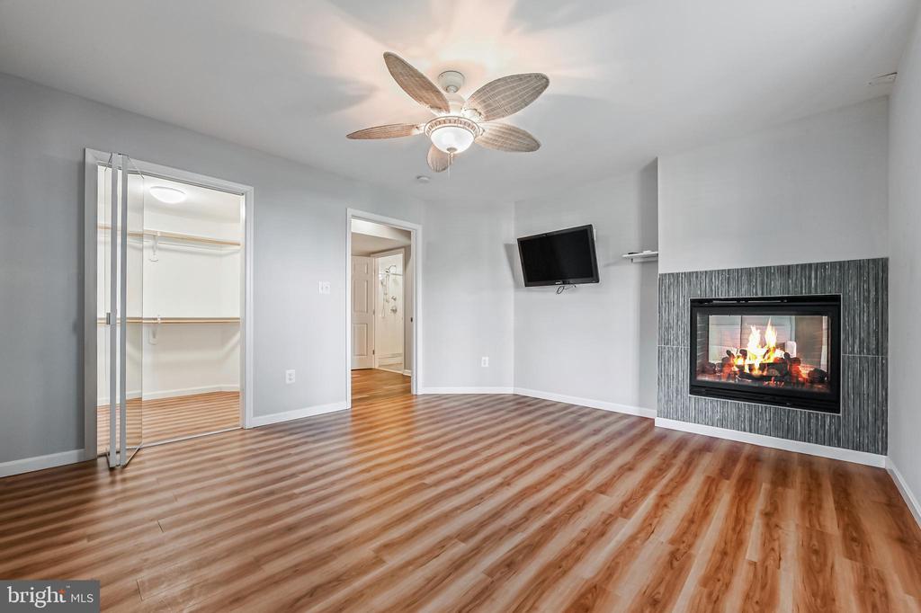 3313 LERITZ LANE