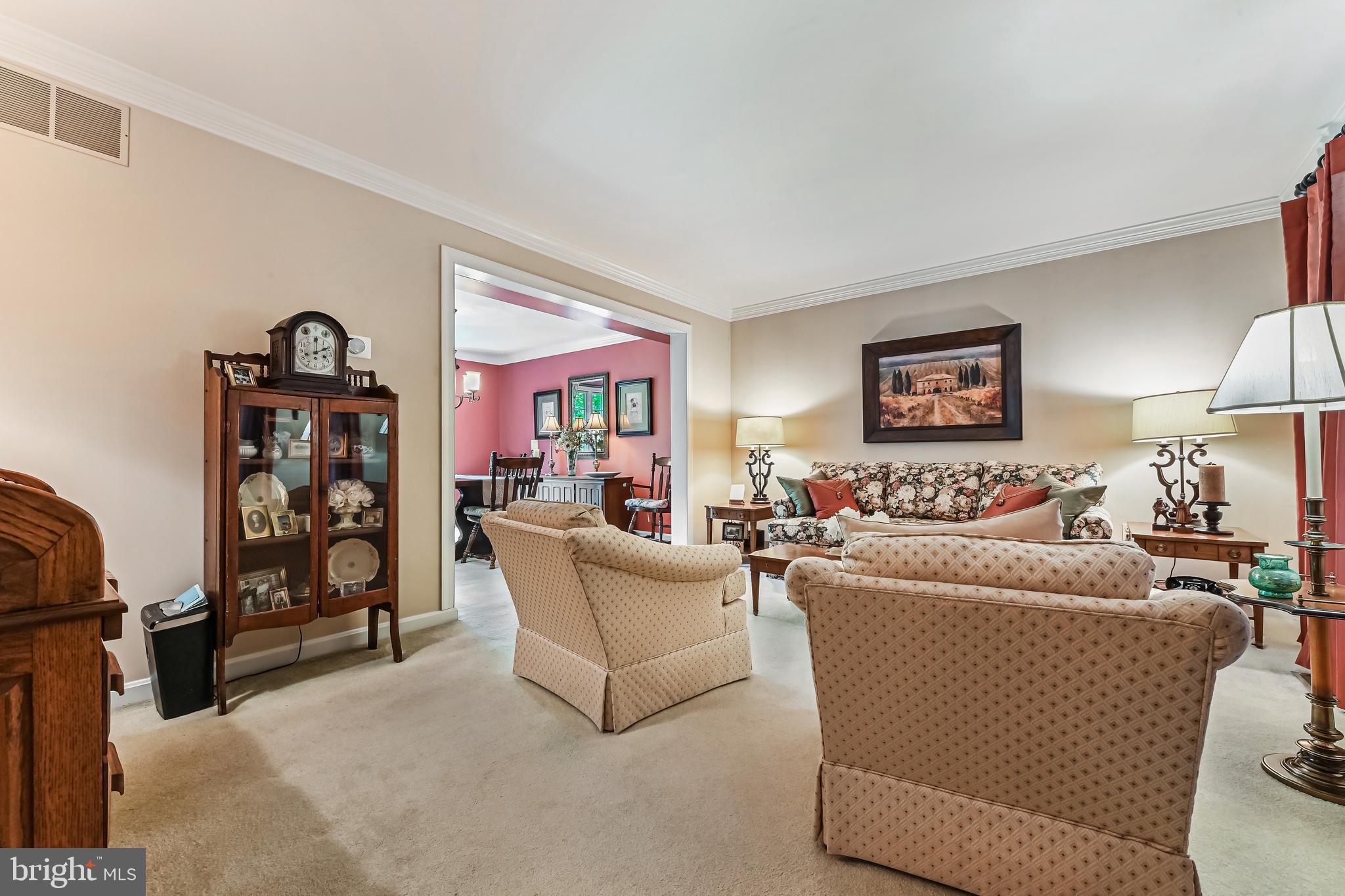 1474 WESTCLIFF DRIVE
