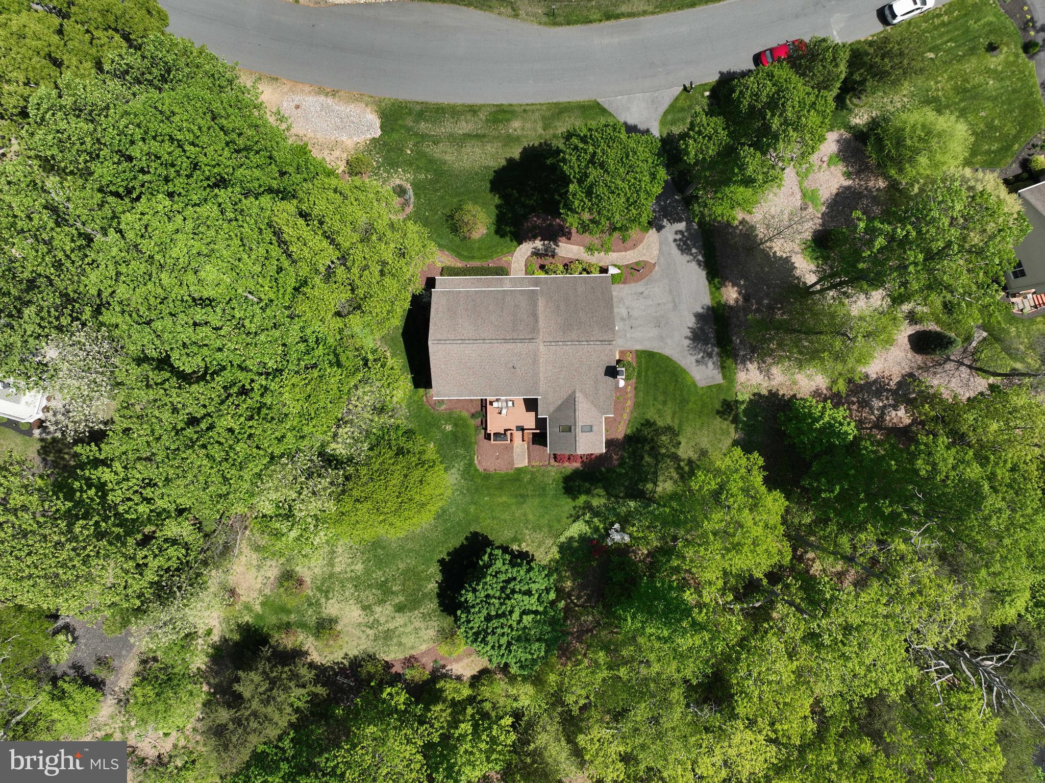 1474 WESTCLIFF DRIVE