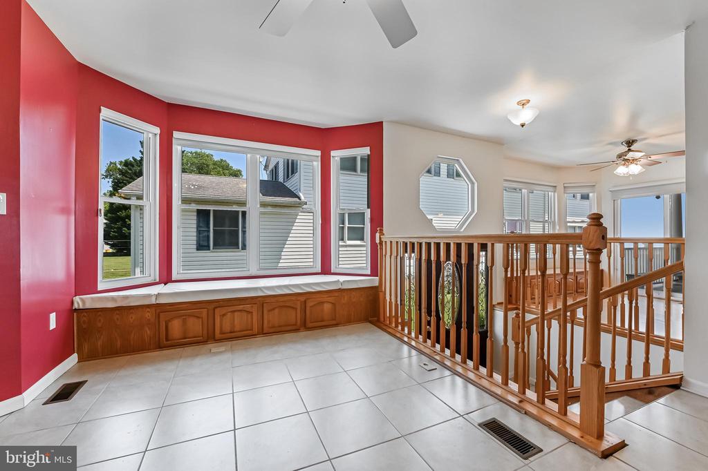 8227 BAYSIDE DRIVE