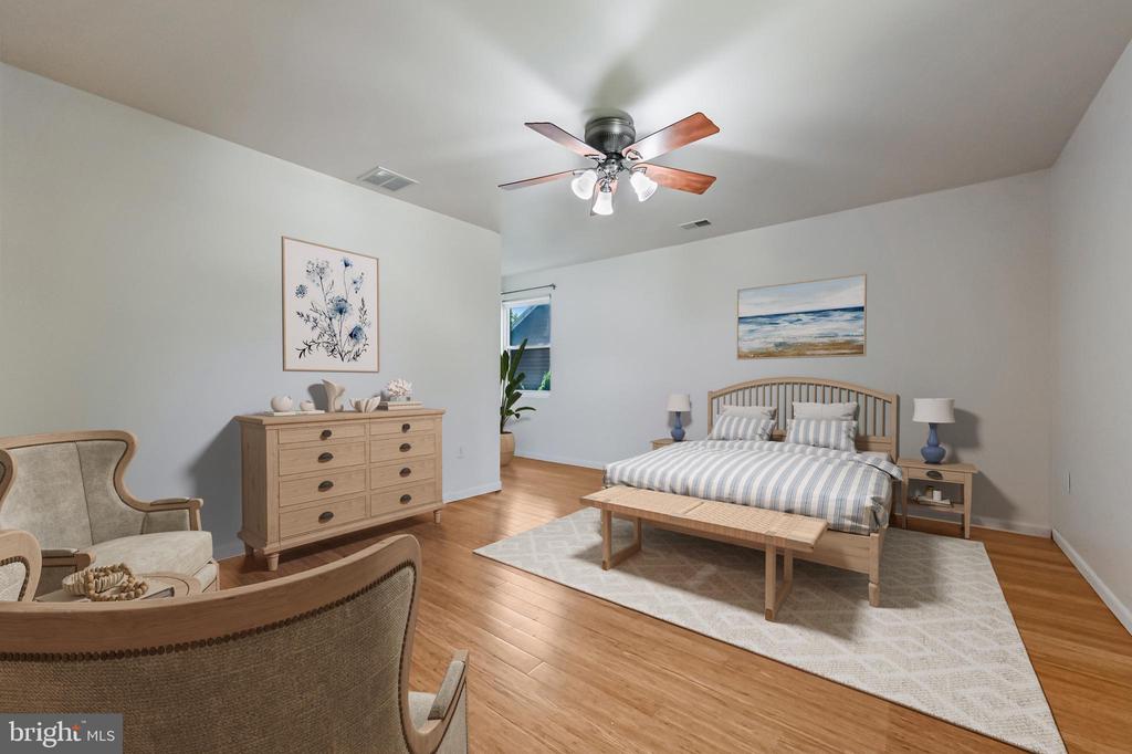 8227 BAYSIDE DRIVE