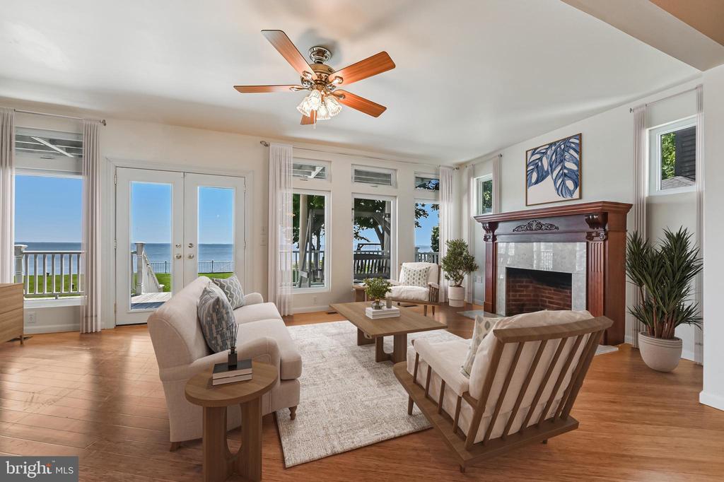 8227 BAYSIDE DRIVE