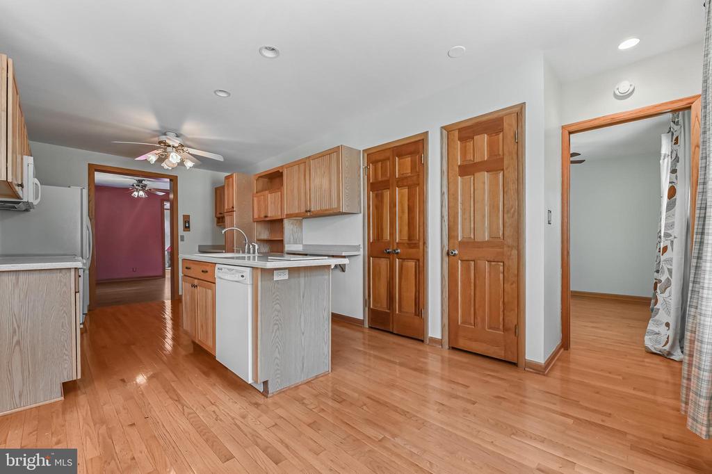 8283 CHOPTANK ROAD
