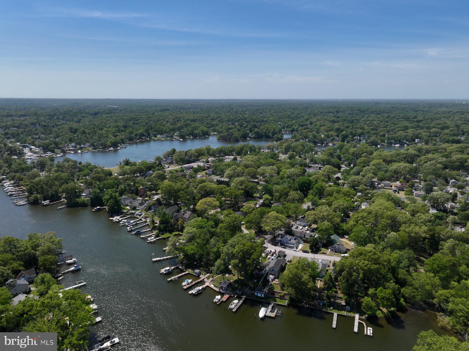 512 RIVERSIDE DRIVE