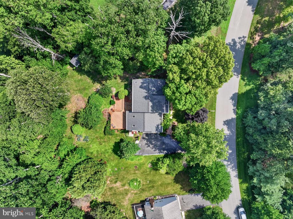 1482 WESTCLIFF DRIVE