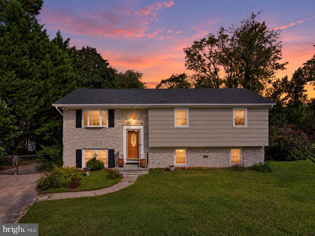 1618 COLONY ROAD