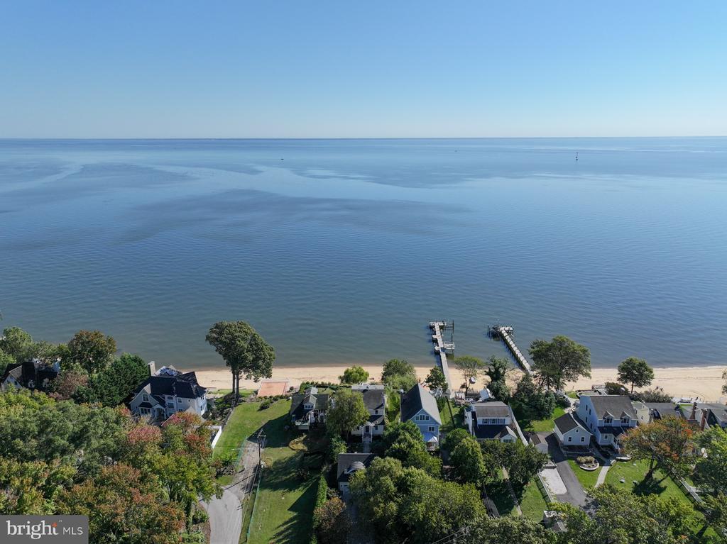 8163 BAYSIDE DRIVE