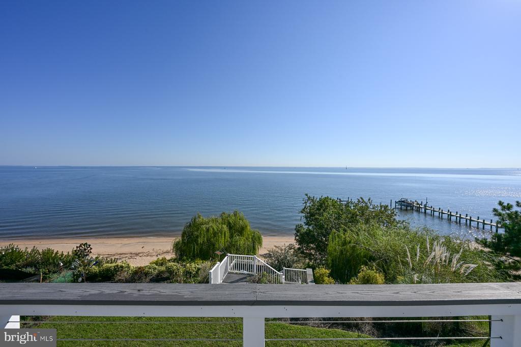8163 BAYSIDE DRIVE