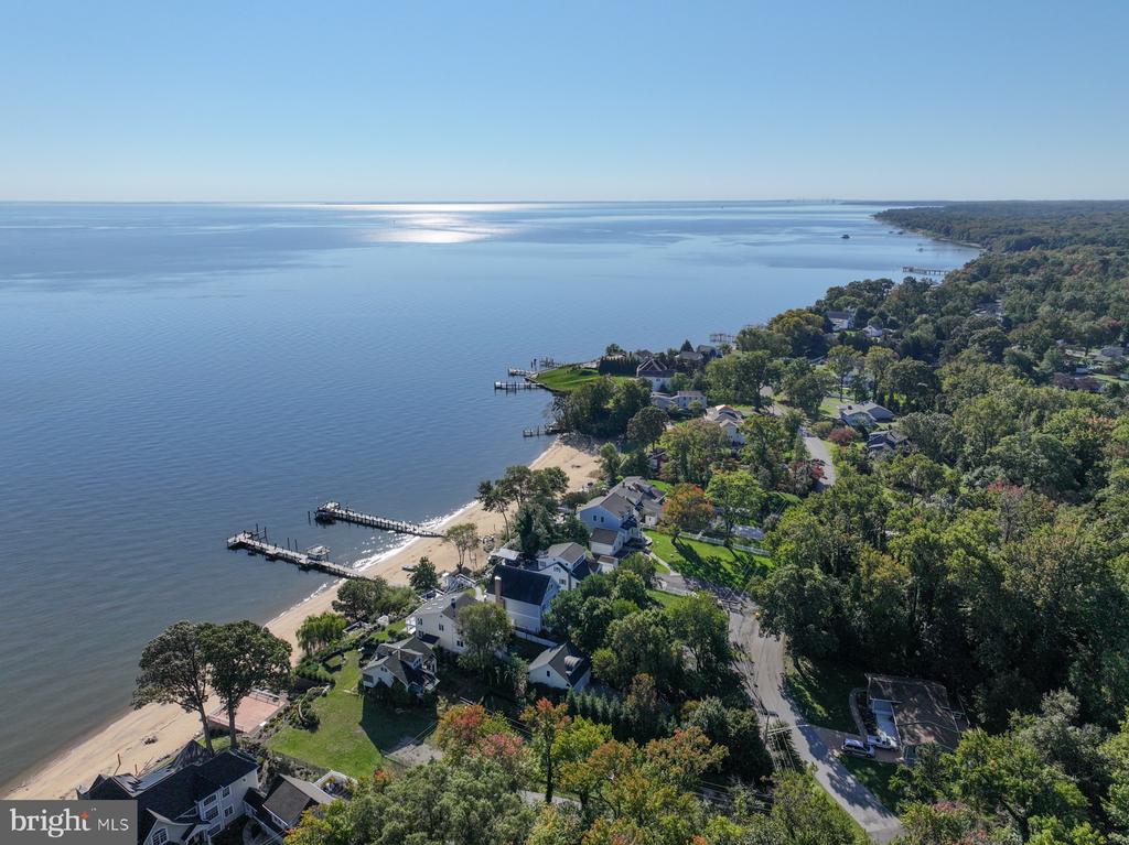 8163 BAYSIDE DRIVE
