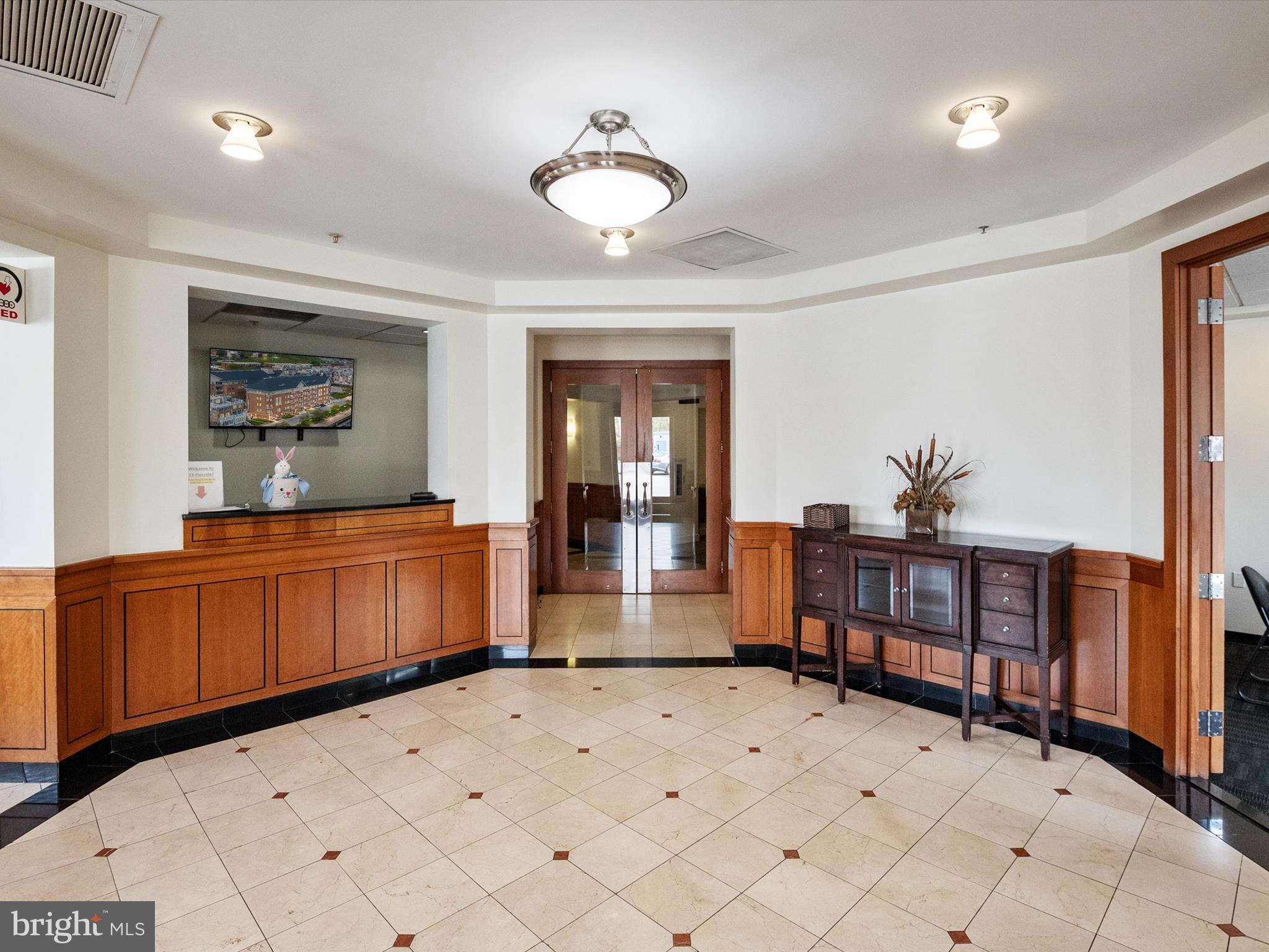 23 PIERSIDE DRIVE 438
