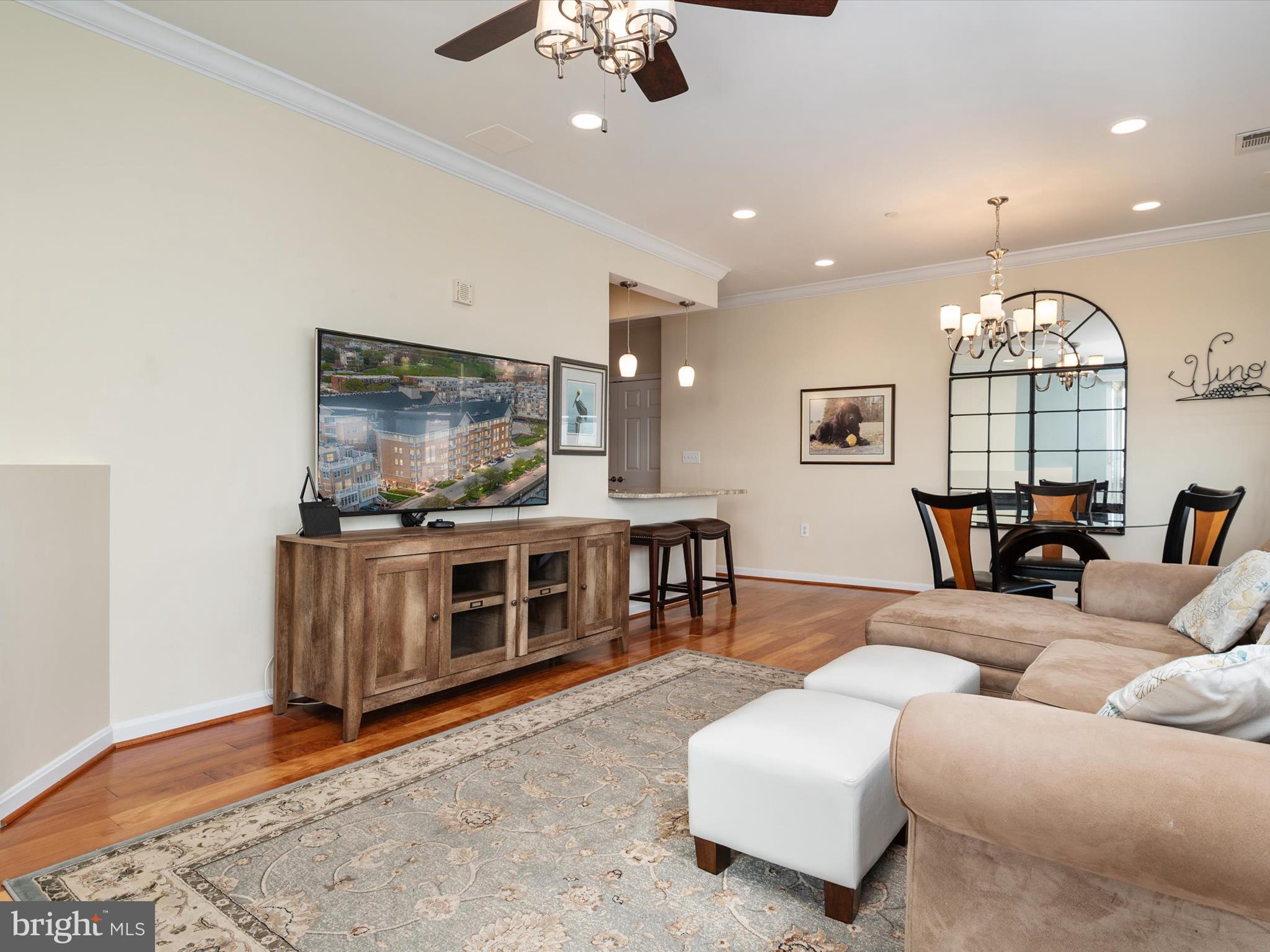 23 PIERSIDE DRIVE 438