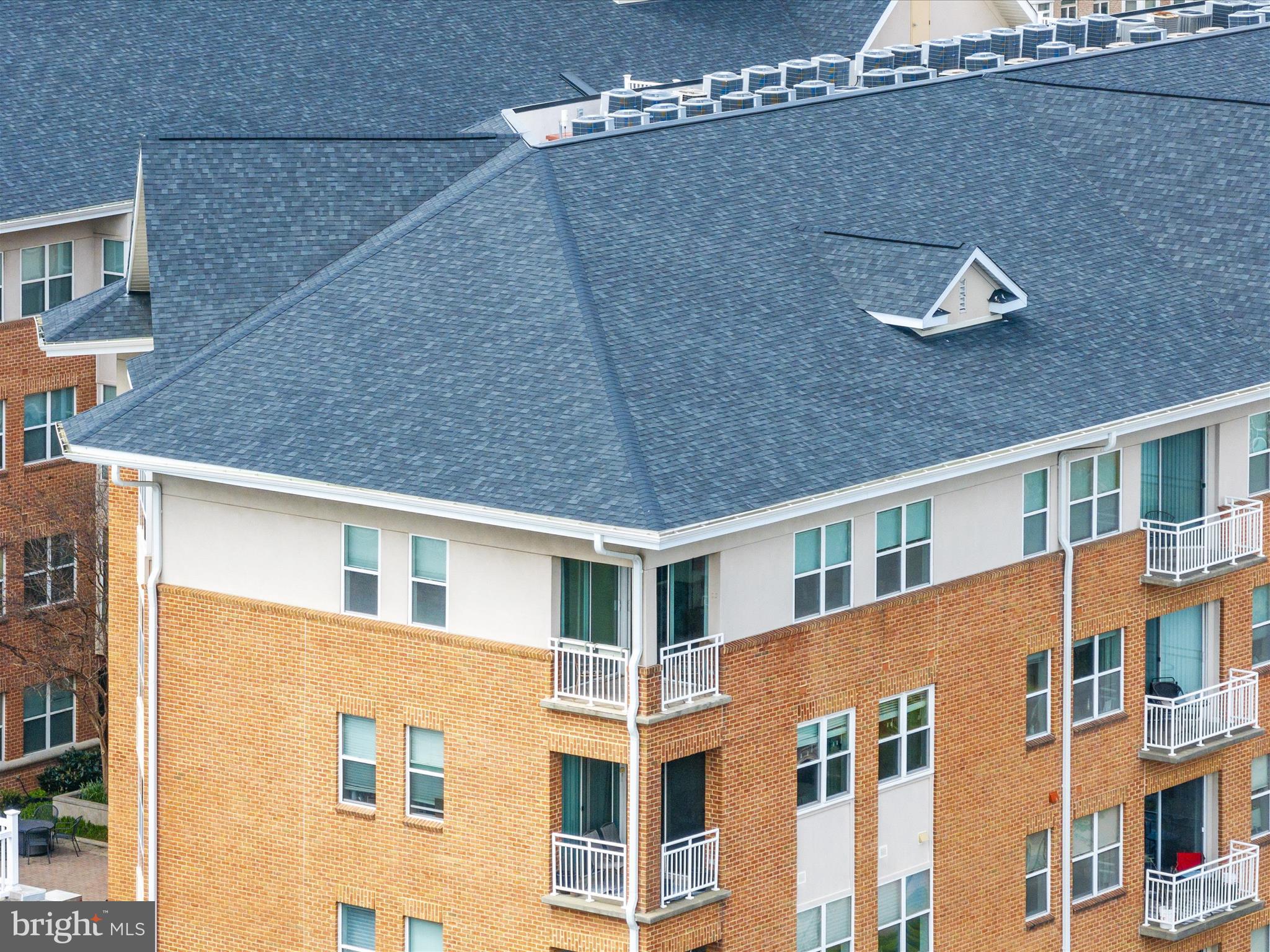 23 PIERSIDE DRIVE 438