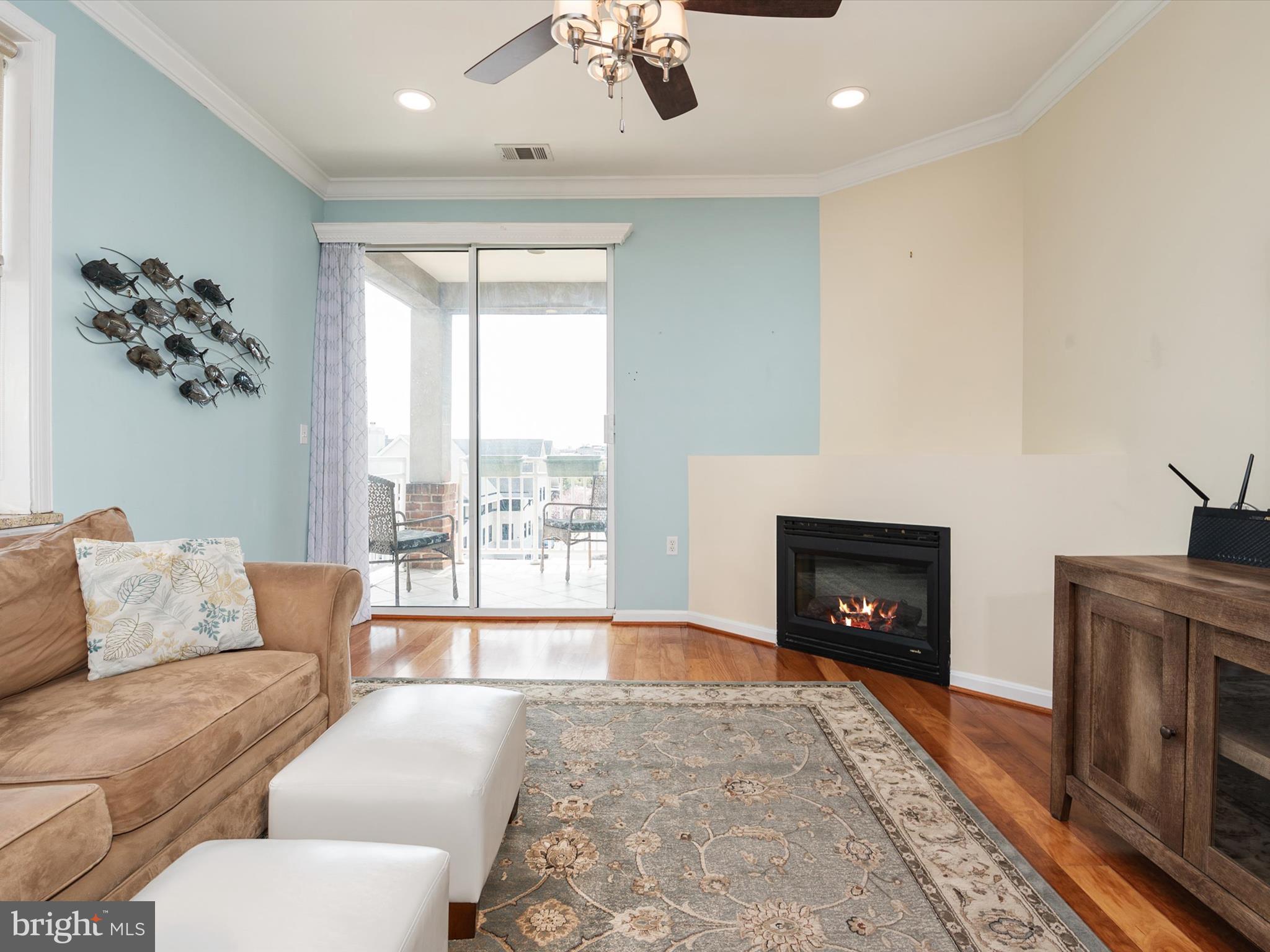 23 PIERSIDE DRIVE 438